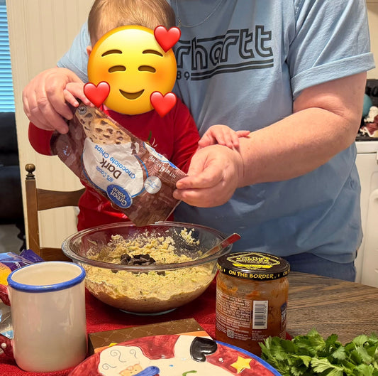 Little Helpers & Holiday Traditions: Oreo Ice-Cream Pie